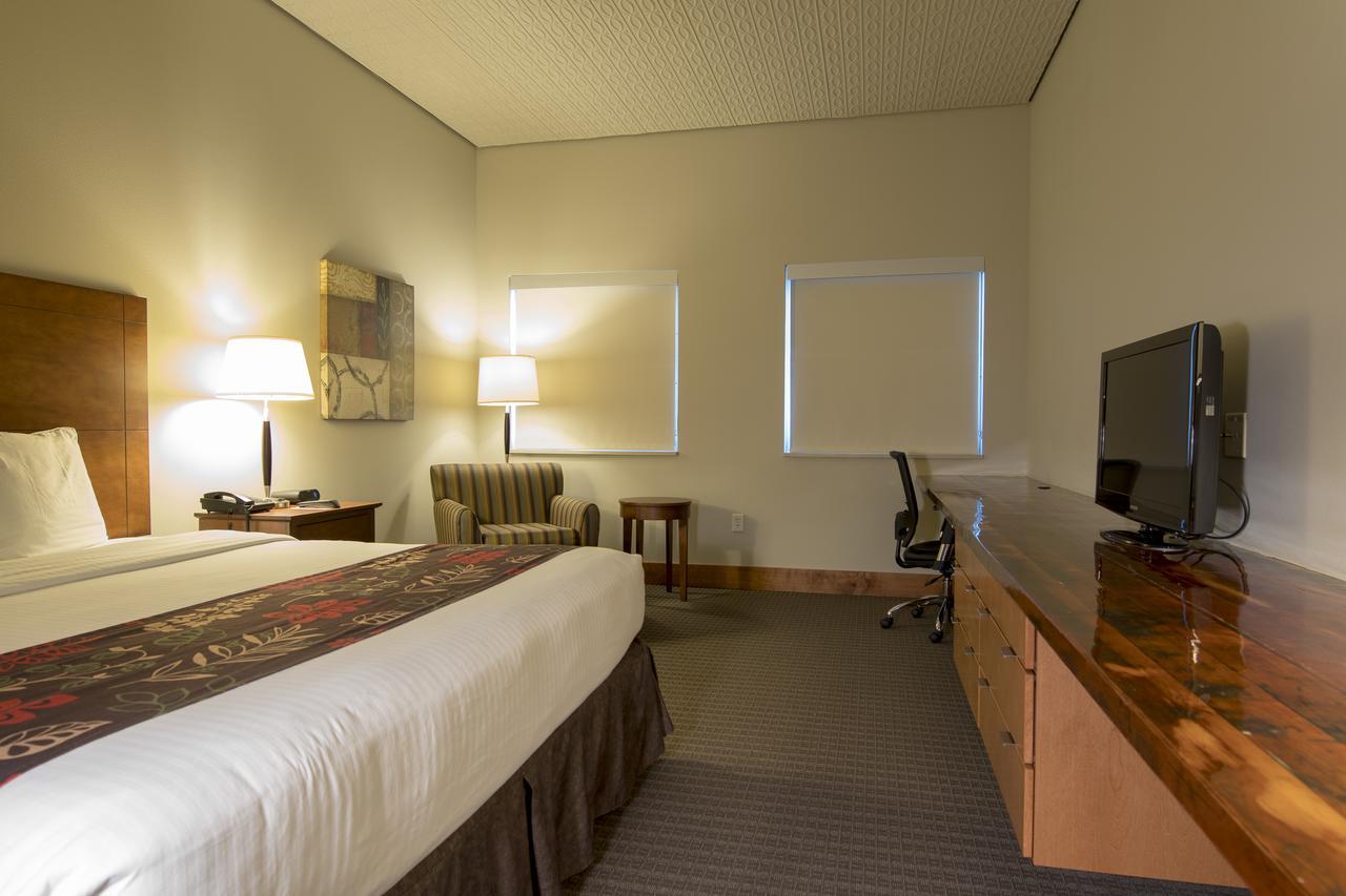 Watercrest Hotel And Conference Center Howard Luaran gambar